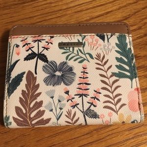 Relic bifold wallet